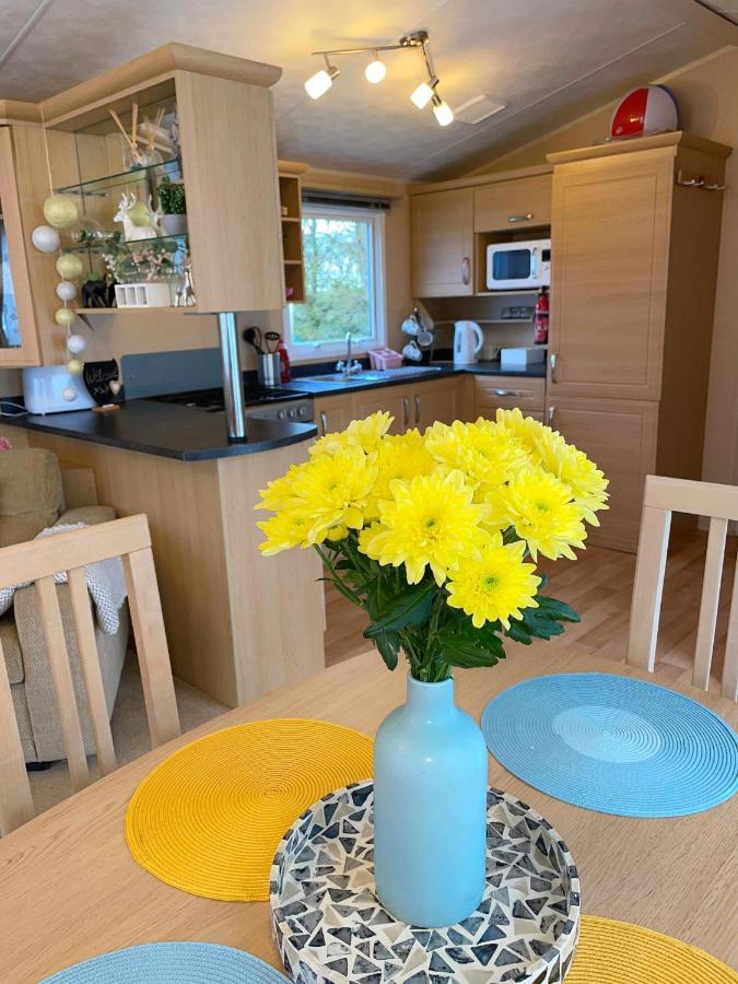 Caravan For Rent At Tattershall Holiday Park 외부 사진