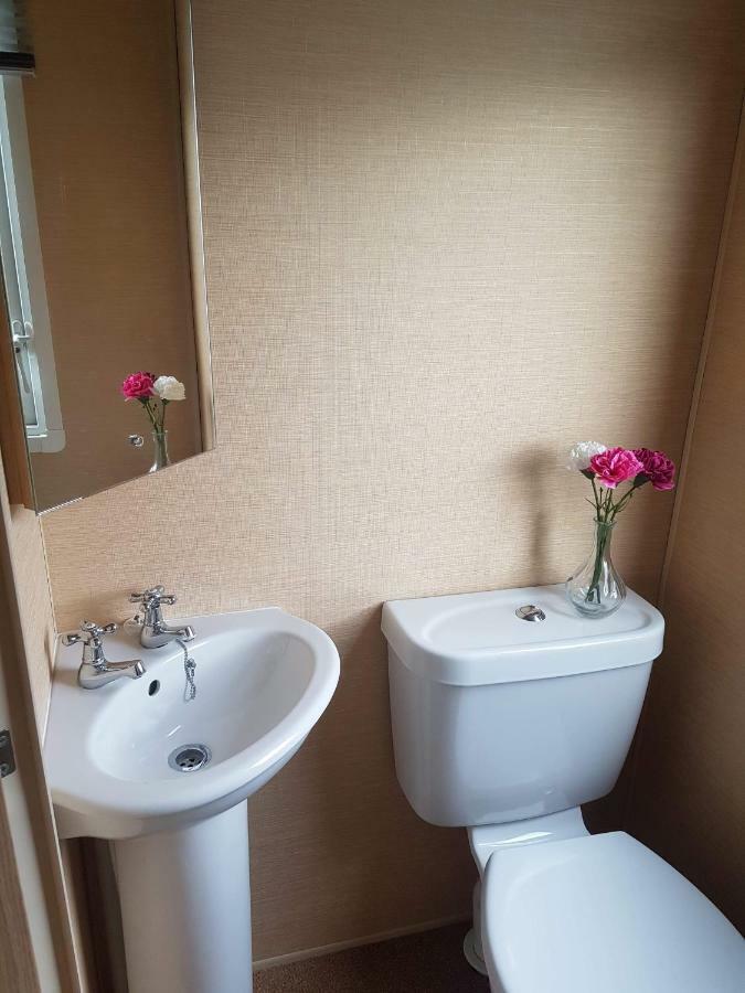 Caravan For Rent At Tattershall Holiday Park 외부 사진